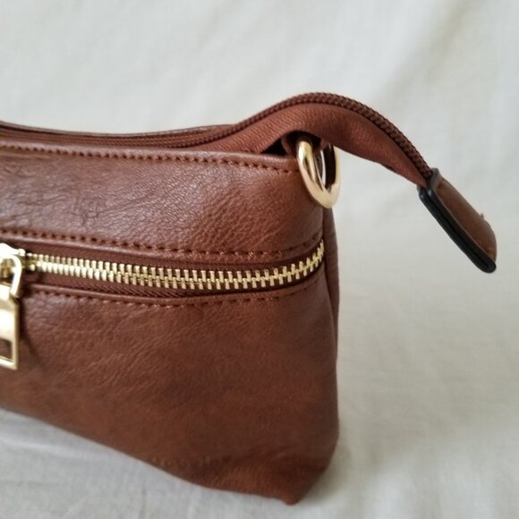 NEW! Trendy Faux Leather Purse/Crossbody/Shoulder Bag w/Detachable Woven Strap - Picture 9 of 13